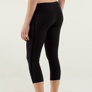 lululemon Sz 4 Wunder Under Velvet Bow Cro…